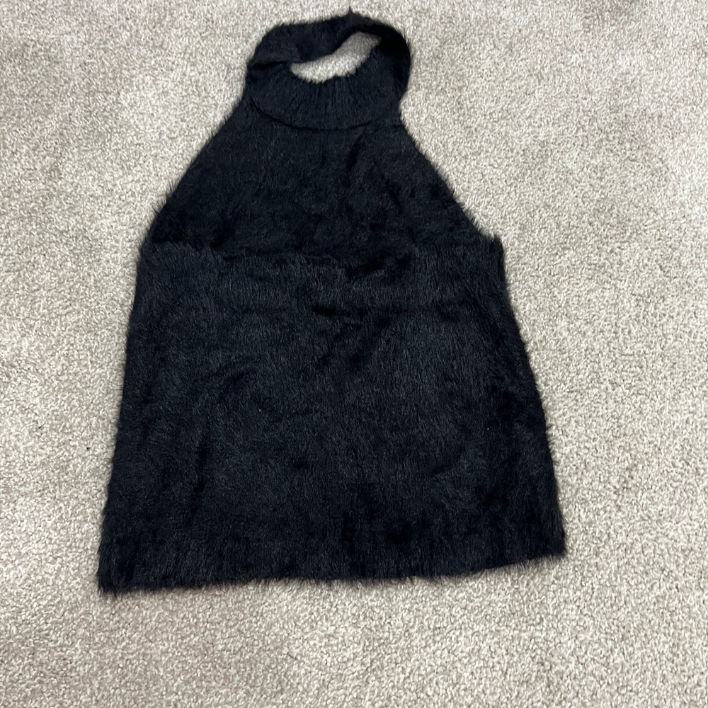 FURRY HALTER TOP - Picture 3 of 4